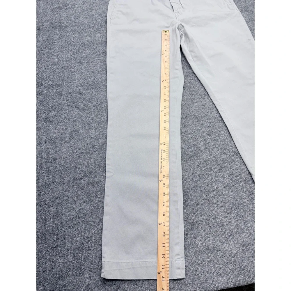 Polo Ralph Lauren Mens 33x32 Light Gray Classic Fit Straight Leg Chino Pants Top